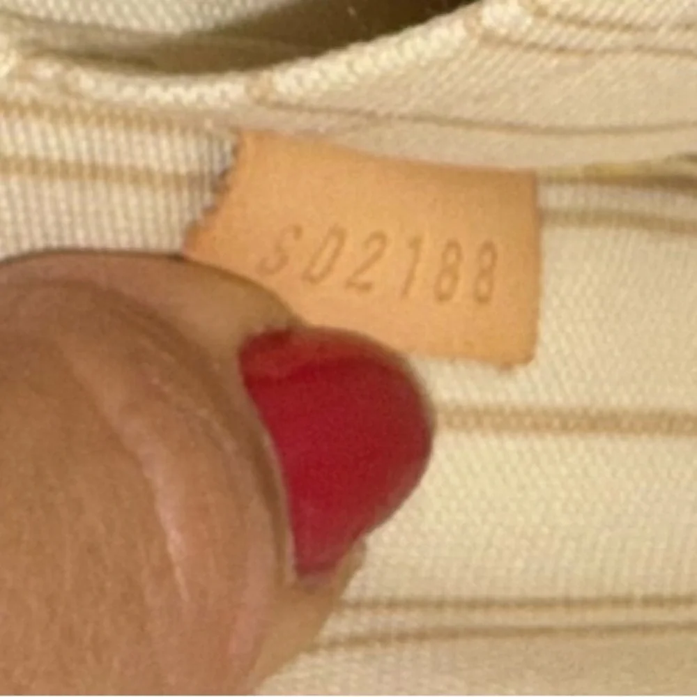 LOUIS VUITTON POUCHETTE DAMIER AZURE - Picture 2 of 12